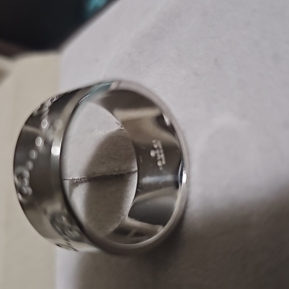 GUCCI 18K WHITE GOLD 9MM - Picture 8 of 16